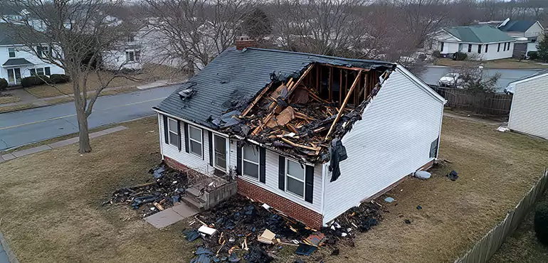Why Choose Us for Selling Damaged House in Salinas, CA?